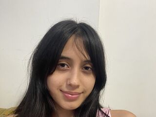 fingering webcamgirl NohemySuarez