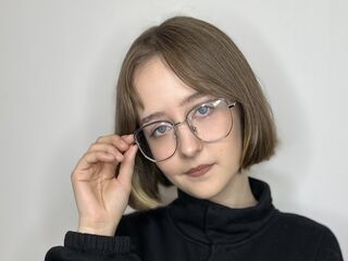 adult webcam ReginiaHolbein