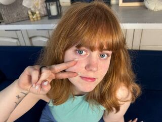 cam girl masturbating with sextoy ReneKiki