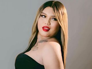 naked girl with webcam masturbating with dildo RheyaTyne