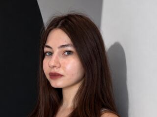 adult cam live RoselynSvatek