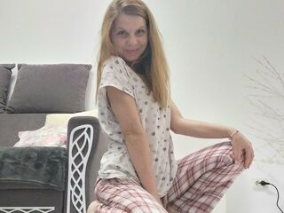 adult hardcore cam RoxyLorie