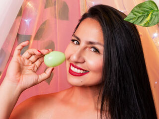 streaming live webcam SamantaBlaze