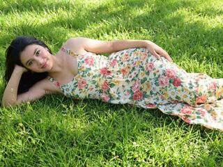 closeup web cam SamantaMonacos