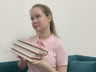 naughty cam girl picture SandieSpataro