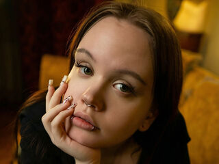 nude webcam SarandaRyan