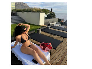 adult cam show SarraJames