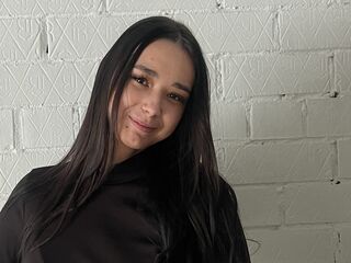 cam girl showing tits SenaidaHakes