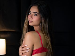 chat room live show SharaOrtiz