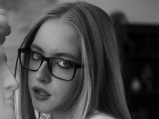 hot girl sex cam SheliaEdwards