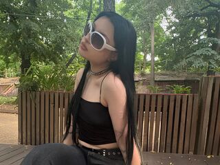 girl cam ShemikaGnerre