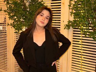camgirl picture ShirleenDubie
