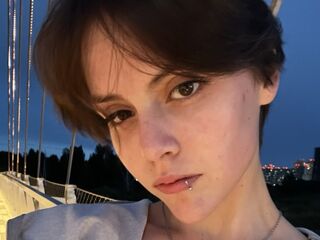 free webcam chat ShirlyQuerio