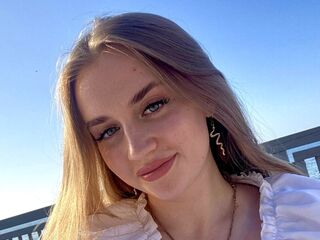 girl webcam show SonyMiller