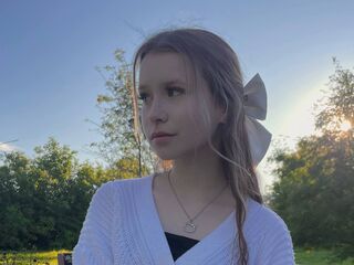 video SophieBannington