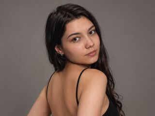 fingering webcamgirl SophieShark