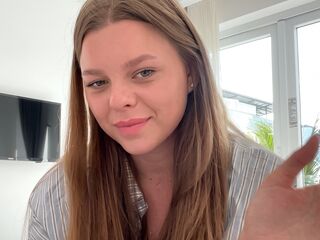girl cam free TeneshaQuinerly