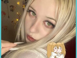cam girl masturbating with vibrator TinaCaramel