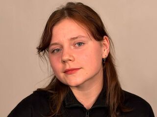 live chat room TonaBurgard