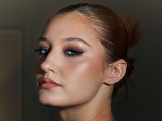 naked cam live VerniaGrenon