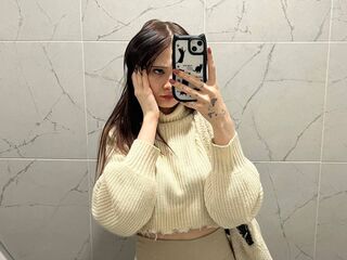 striptease VeronaHewlett