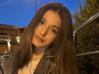 hot strip tease web cam VeronicaColle