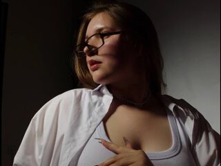 adult web cam WhiteeChloee
