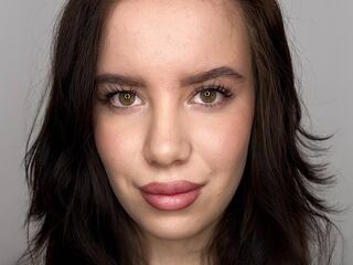 naked girl with cam fingering WillenaNavar