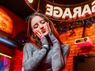 beautiful girl webcam XeniaUsher