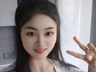 camwhore spreading pussy XiaTingting