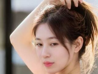 naked camgirl gallery Yanran