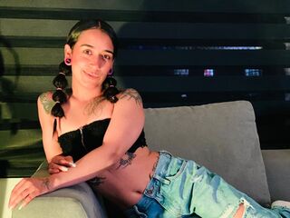 free jasmin livecam YeinlynLennox